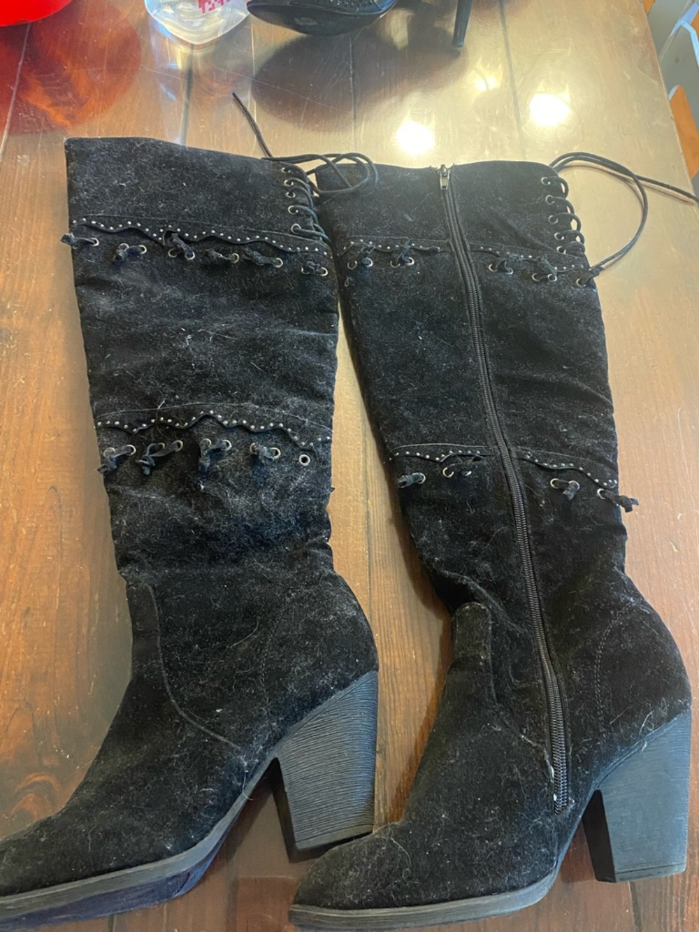 Black Women's Mid-Calf Lace-Detail Suede Boots